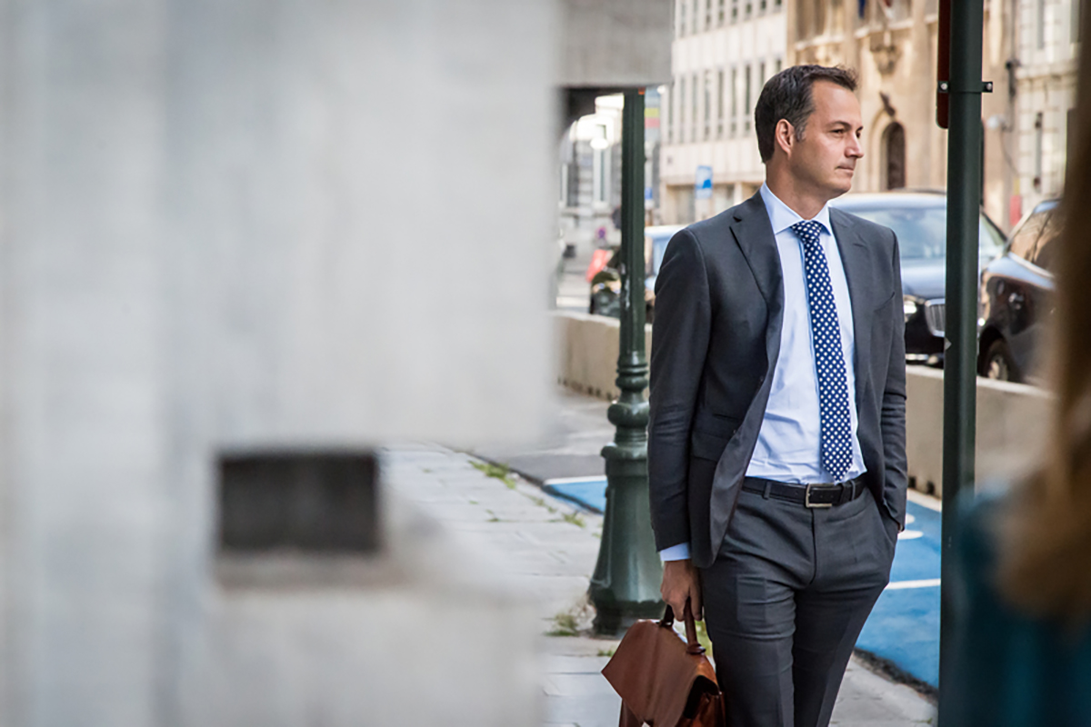 VLAANDEREN EN WALLONIË MOETEN ONAFHANKELIJKE STATEN WORDEN